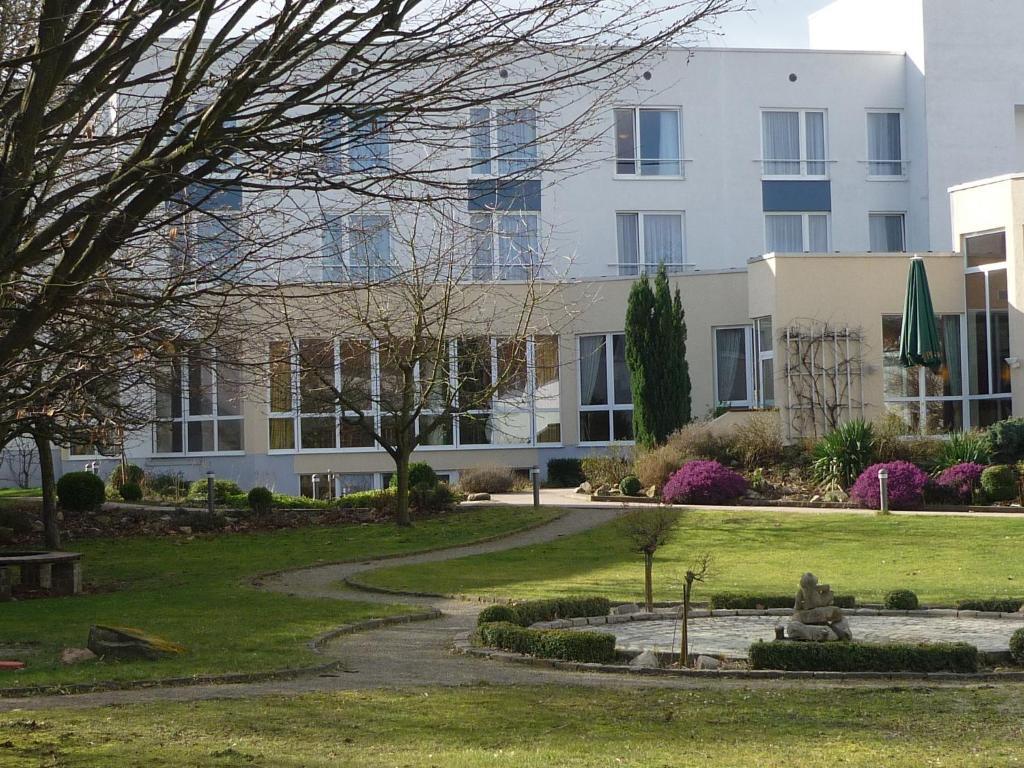 Alleehotel Europa Bensheim Exteriör bild