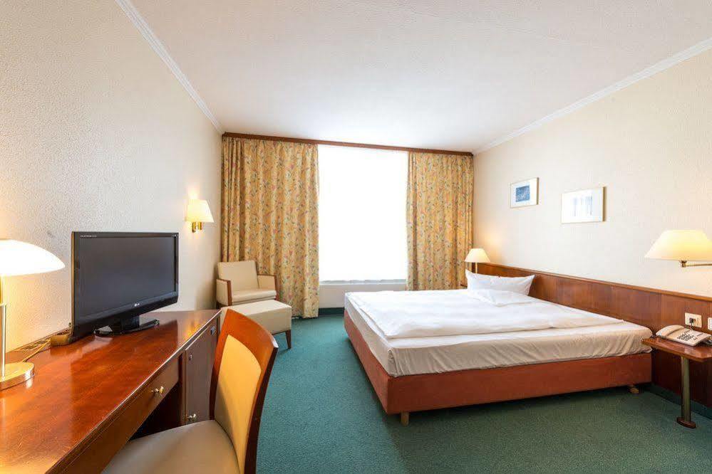 Alleehotel Europa Bensheim Exteriör bild