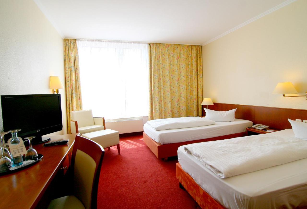 Alleehotel Europa Bensheim Exteriör bild